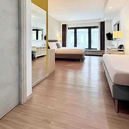 Prestige Chiaia Hotel