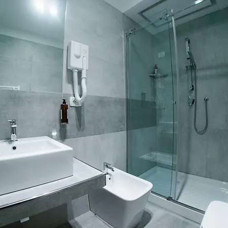 Prestige Chiaia Hotel 3*