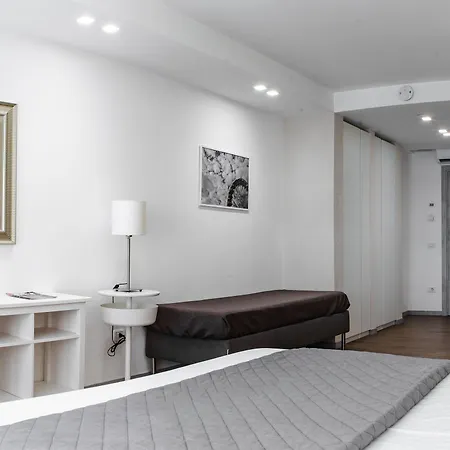 Prestige Chiaia Hotel