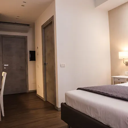 Hotel Prestige Chiaia Naples