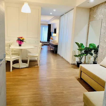 Prestige Chiaia 3*