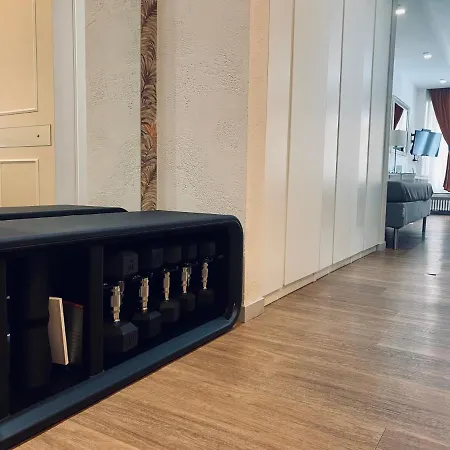 Otel Prestige Chiaia 3*