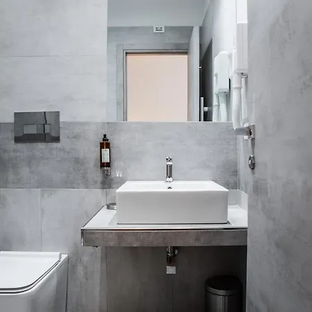 Otel Prestige Chiaia 3*