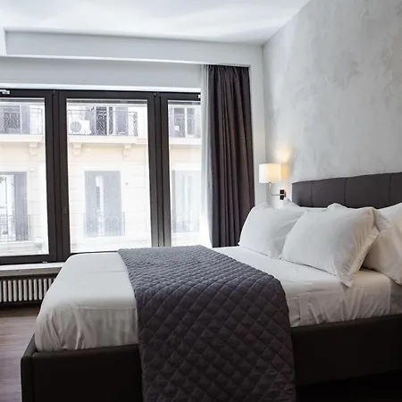 Prestige Chiaia Otel 3*